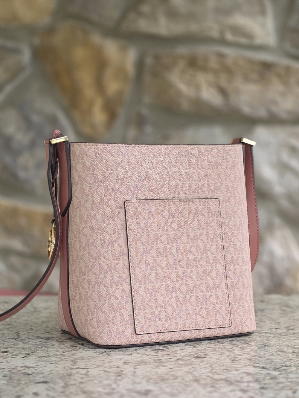 Michael Kors Kimberly Small Logo Pink Bucket Crossbody - Picture 3 of 7